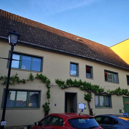 Apartment Am Stadtturm Freyburg Eksteriør billede